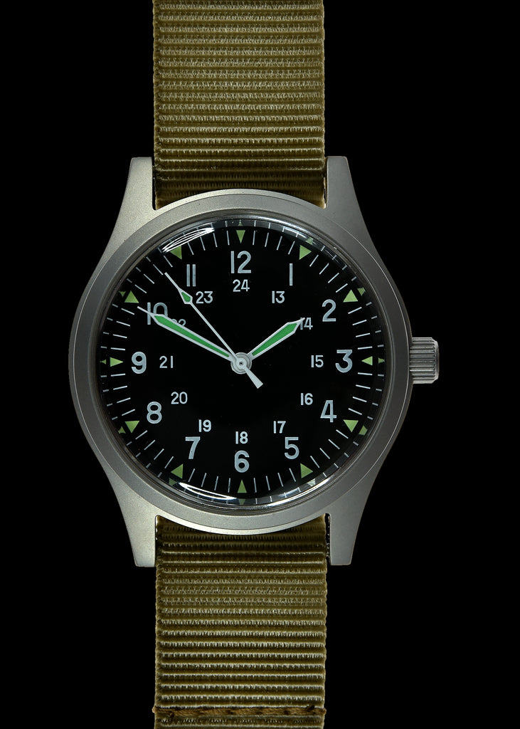 GG-W-113 U.S 1960s Pattern Military Watch with Plexiglass/Acrylic Crystal (automatic)